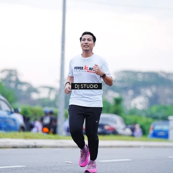 Runner Photo 2568796