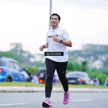 Runner Photo 2568816