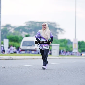 Runner Photo 2569516
