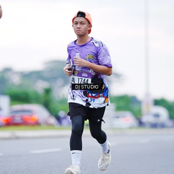 Runner Photo 2570306