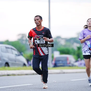 Runner Photo 2570732