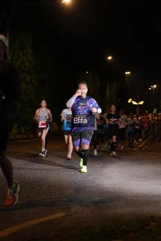 Runner Photo 2571377
