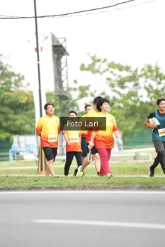 Runner Photo 2572268