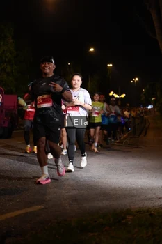 Runner Photo 2573066
