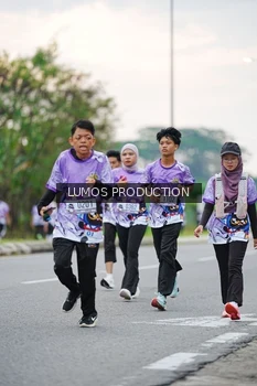 Runner Photo 2589113
