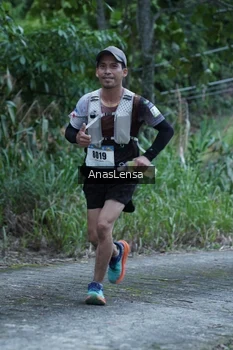 Runner Photo 2592421