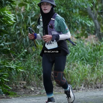 Runner Photo 2592446