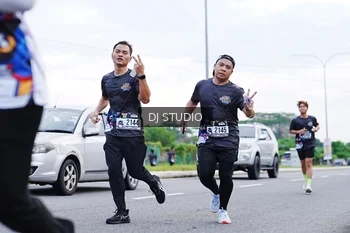 Runner Photo 2595497
