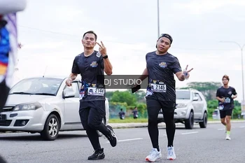 Runner Photo 2595504