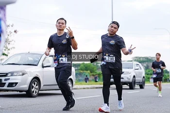Runner Photo 2595510