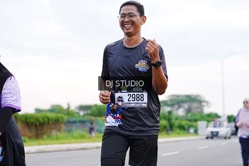Runner Photo 2596183