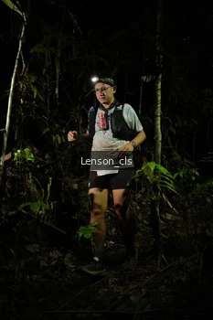 Runner Photo 2600020
