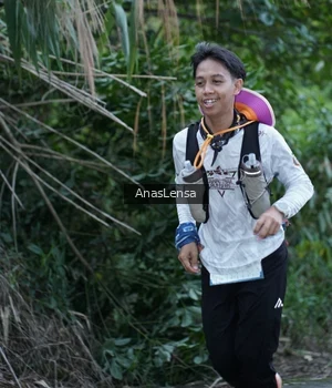 Runner Photo 2604354