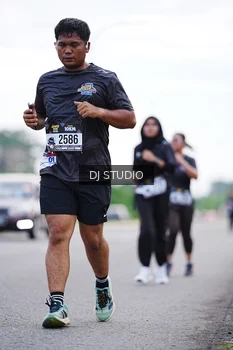 Runner Photo 2604757