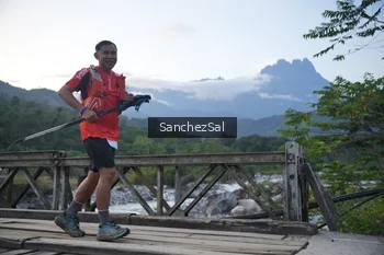 Runner Photo 2606102