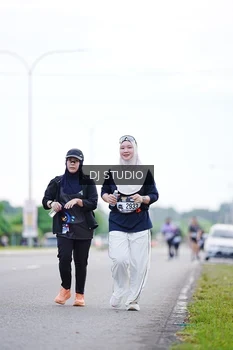 Runner Photo 2606586