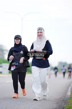 Runner Photo 2606615