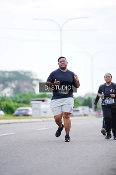 Runner Photo 2619350