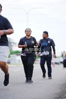Runner Photo 2619376