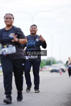 Runner Photo 2619404