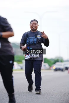 Runner Photo 2619417