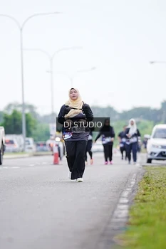 Runner Photo 2619434