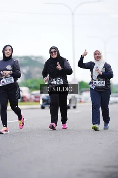 Runner Photo 2619555