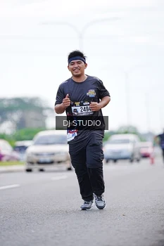 Runner Photo 2619655