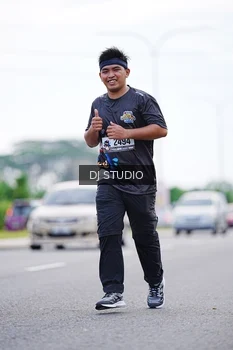 Runner Photo 2619660