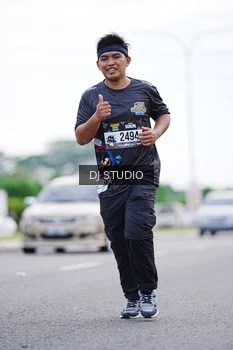 Runner Photo 2619674