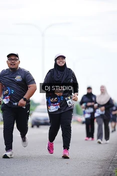 Runner Photo 2619752