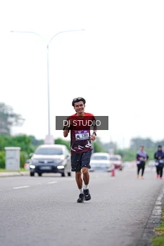 Runner Photo 2620387
