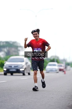 Runner Photo 2620408