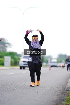 Runner Photo 2620457