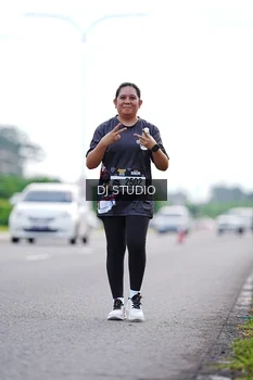 Runner Photo 2620498