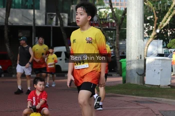 Runner Photo 2649013