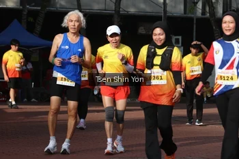 Runner Photo 2649147