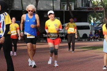 Runner Photo 2649151