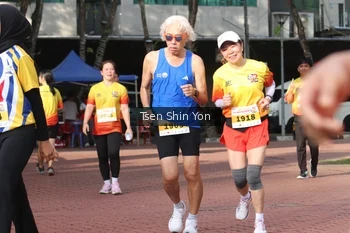 Runner Photo 2649154