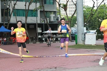 Runner Photo 2649955