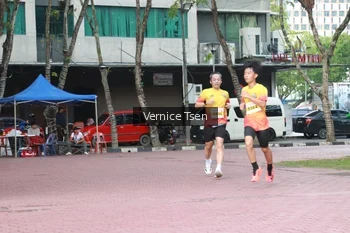 Runner Photo 2650039