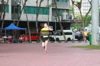 Runner Photo 2650052