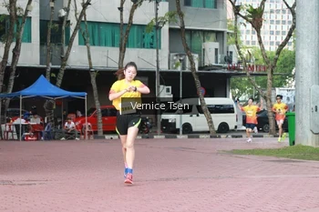 Runner Photo 2650053