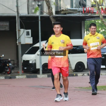 Runner Photo 2650241