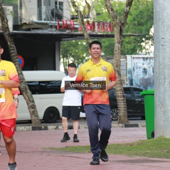 Runner Photo 2650242