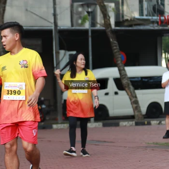 Runner Photo 2650244