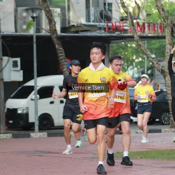 Runner Photo 2650246