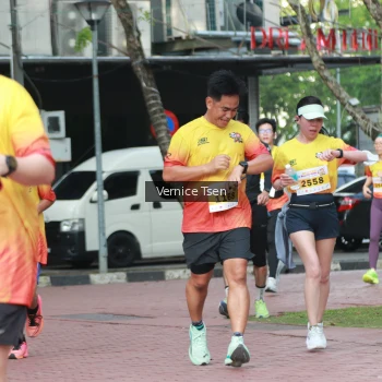 Runner Photo 2650251