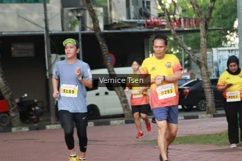 Runner Photo 2650265