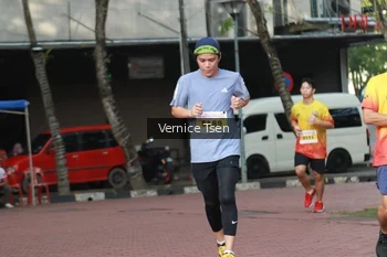 Runner Photo 2650266